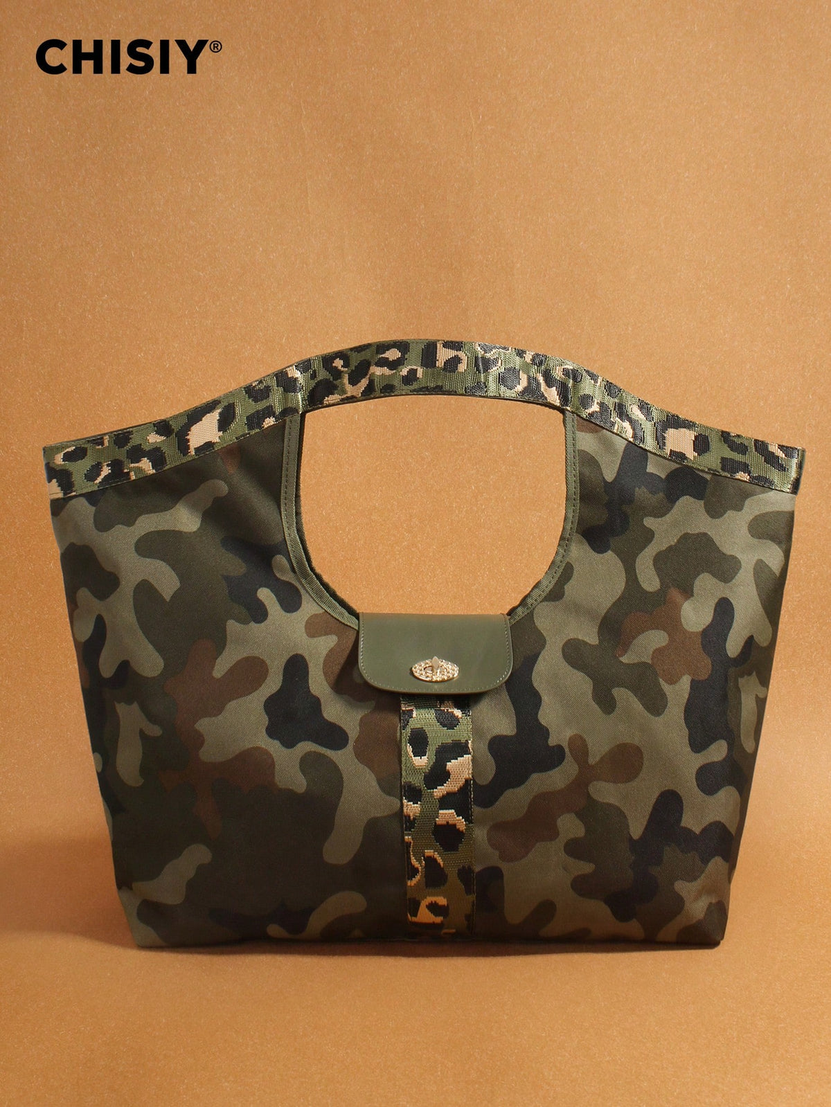 Wildwood Carryall Camouflage Tote Bag