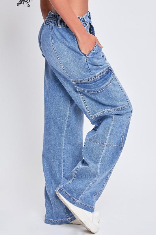 Women's Junior High-Rise Straight Cargo Jeans