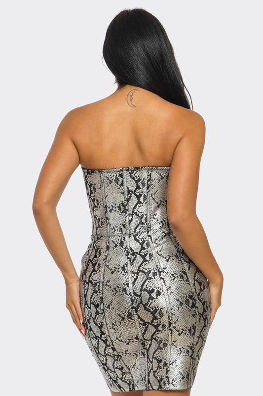 1 vestido ajustado Serpentine Glamour