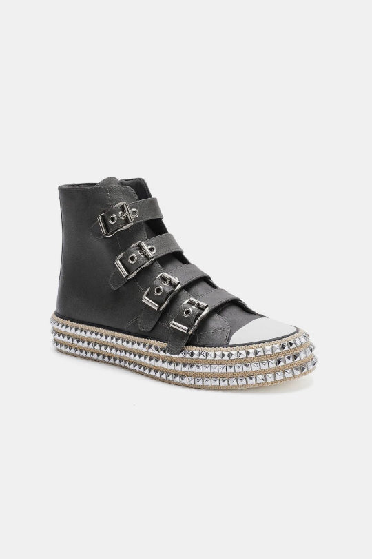 Multi-Buckle Buckled Studded Platform Sneakers