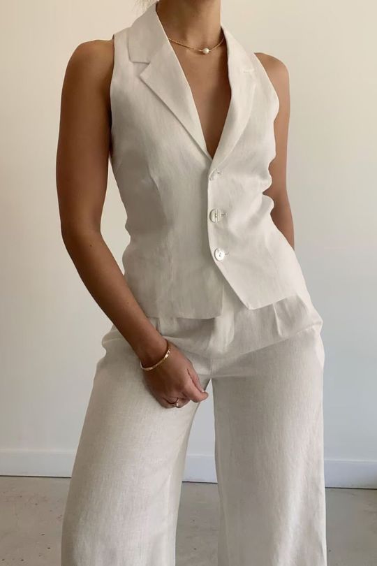 Sleeveless Lapel Collar Top and Pants Suit