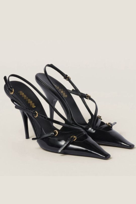 Tacones de aguja con tira trasera en punta para mujer