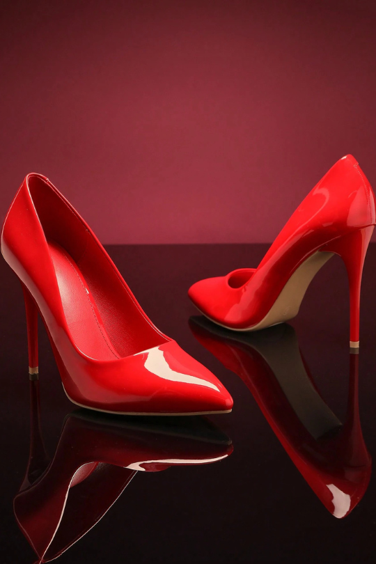 Women's Classic Pointed Patent Leather Stiletto Pumps