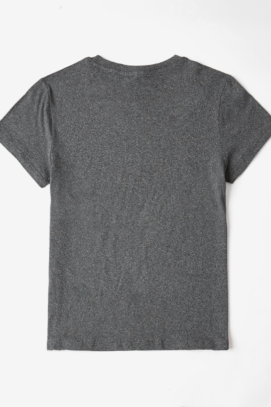 Camiseta de manga corta con cuello redondo y gráfico de letras