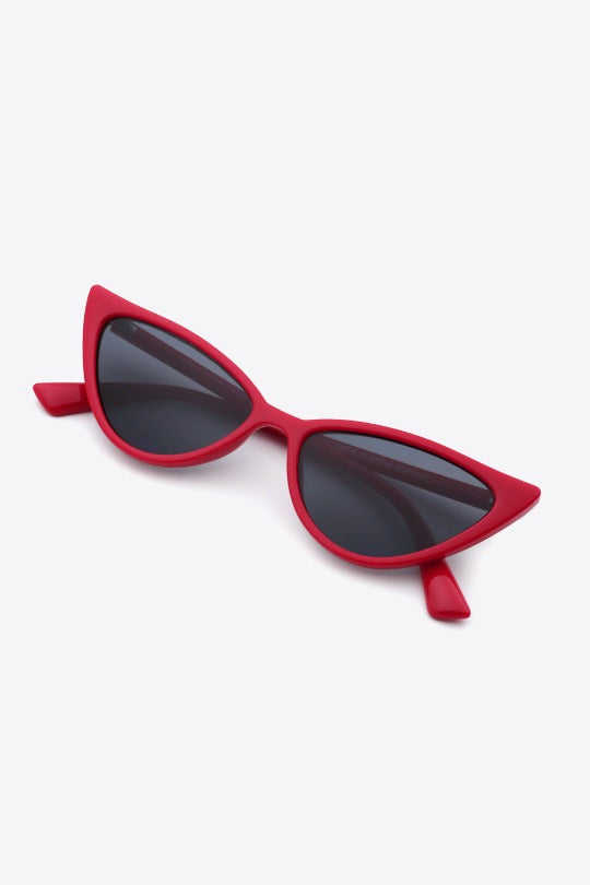 Gafas de sol de ojo de gato de color rojo intenso