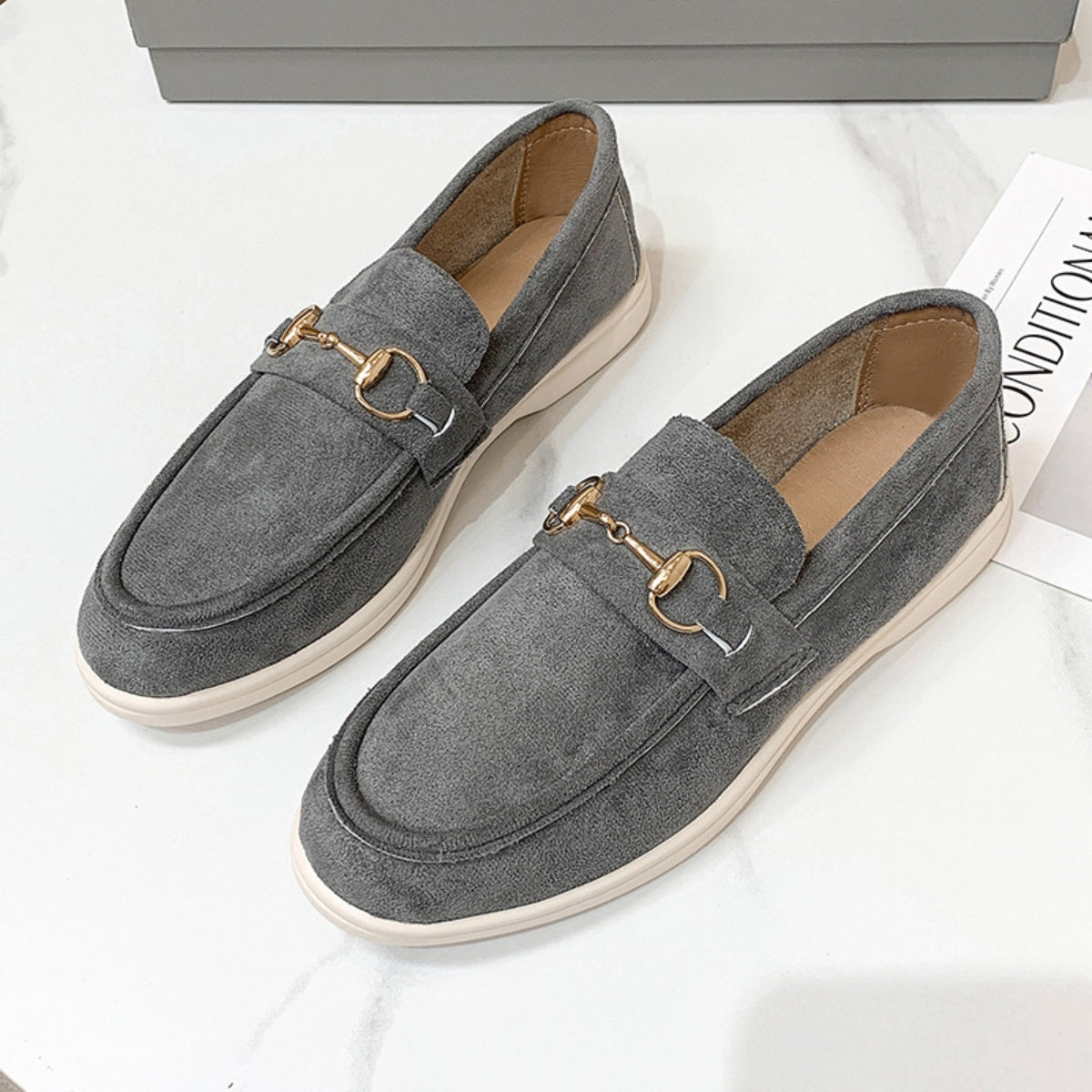 1 mocasines casuales de ante con hebilla de PU para mujer