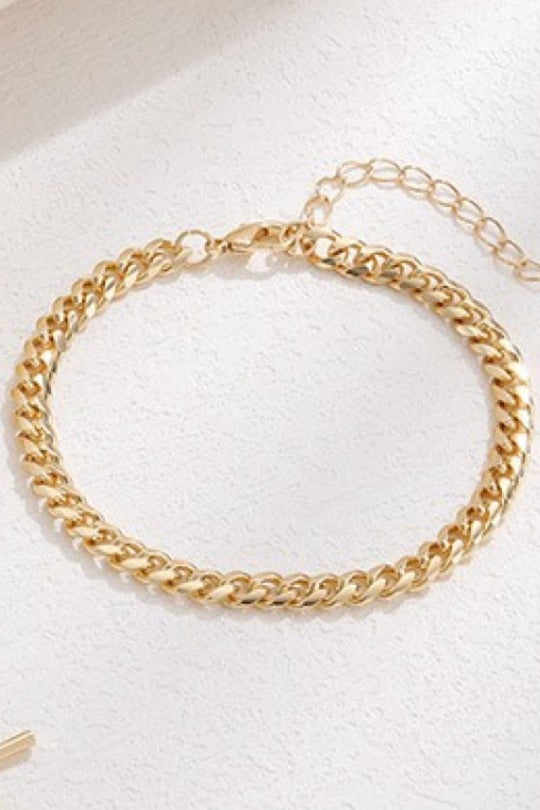 Pulsera de eslabones de cadena con abalorios dorados