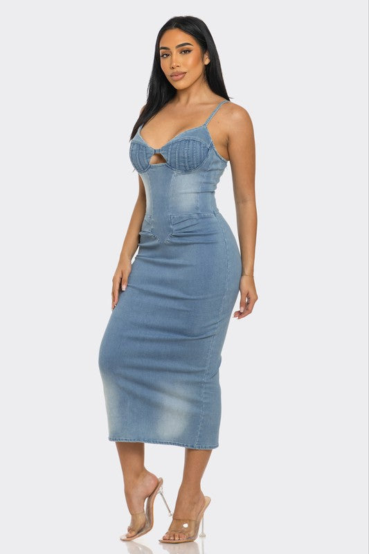 Casual Light Washed Denim Midi Dress