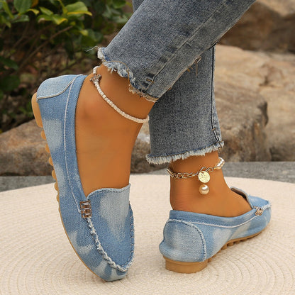 Mocasines planos con punta redonda