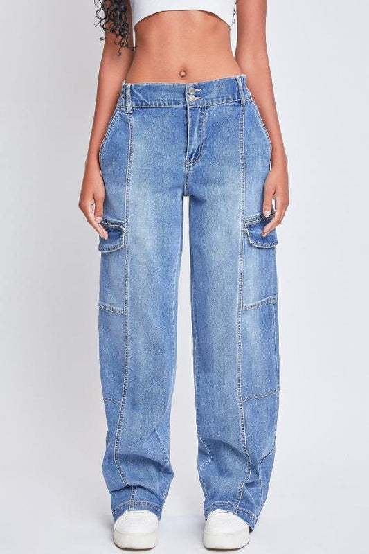 Women's Junior High-Rise Straight Cargo Jeans