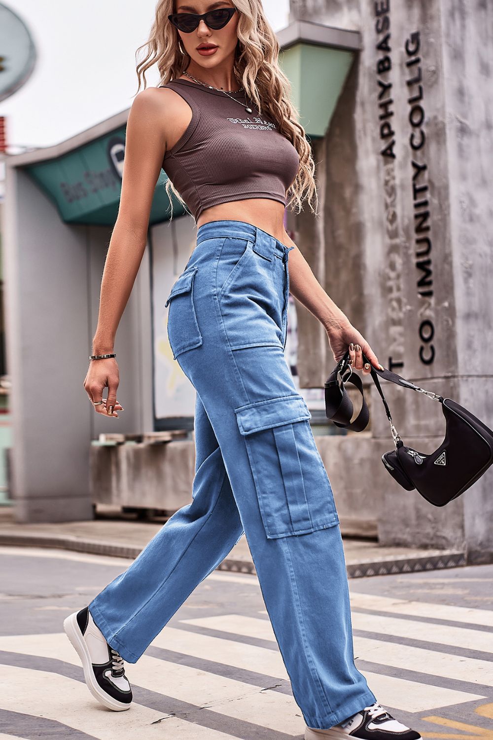 High Waist Loose Fit Cargo Jeans