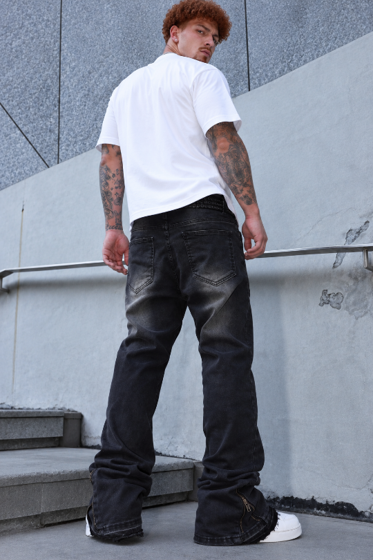 Men’s No Signal Stacked Distressed Jeans