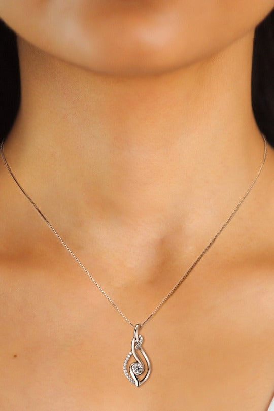 Elynhim Diamond Pendant Necklace