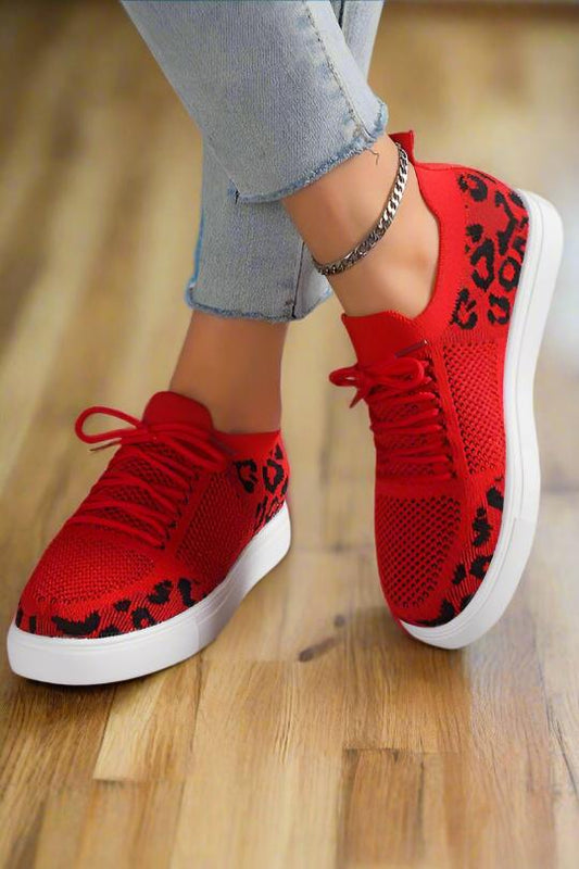 Lace-Up Canva Flat Walking Sneakers