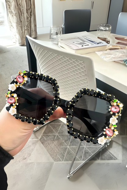 Gafas de sol cuadradas extragrandes adornadas con diamantes de imitación
