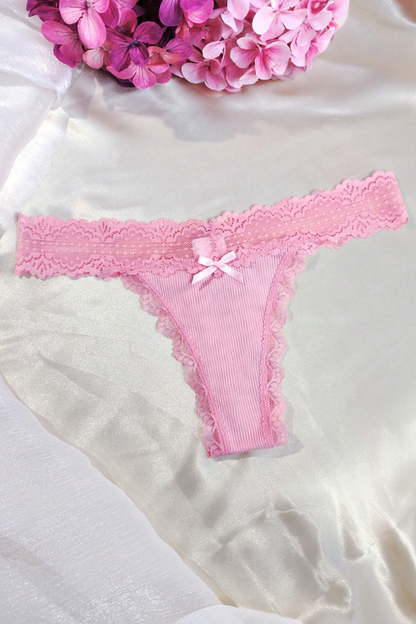 Women’s Amour Lace Bow Thong