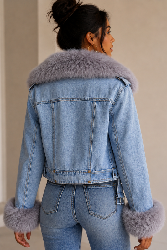 Women’s Cozy Edge Faux Fur Collar Denim Jacket