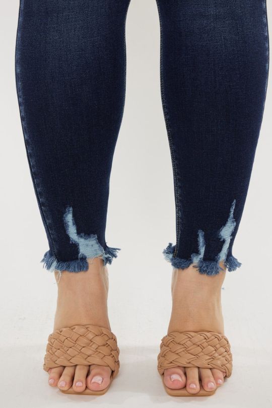 Women's Fray Hem Vintage Jeans