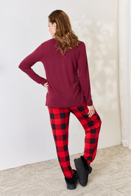 Women's Plaid Top and Bottom Pajama Set