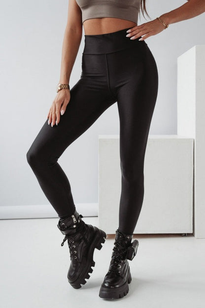 Smooth Slim Cross-Fit Leggings