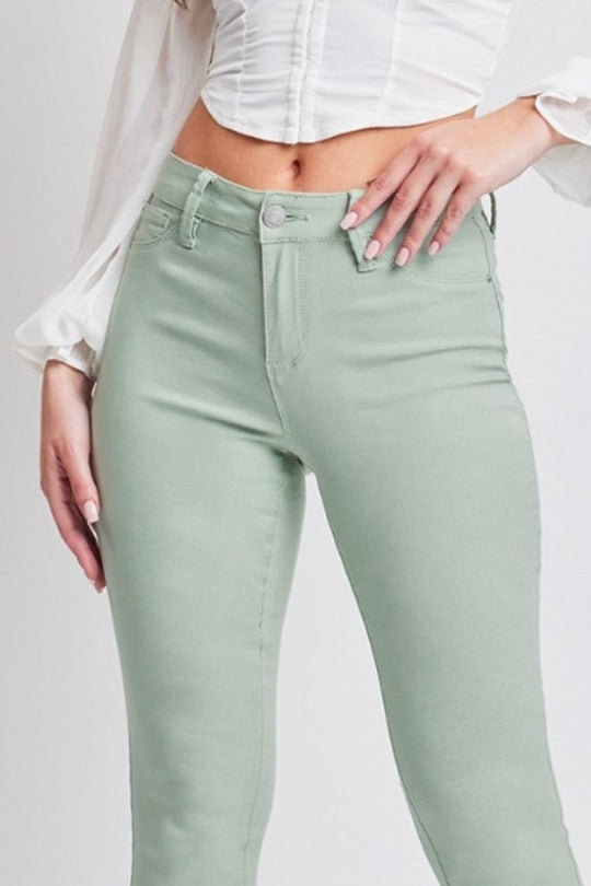 Hyper stretch Mid-Rise Skinny Jeans