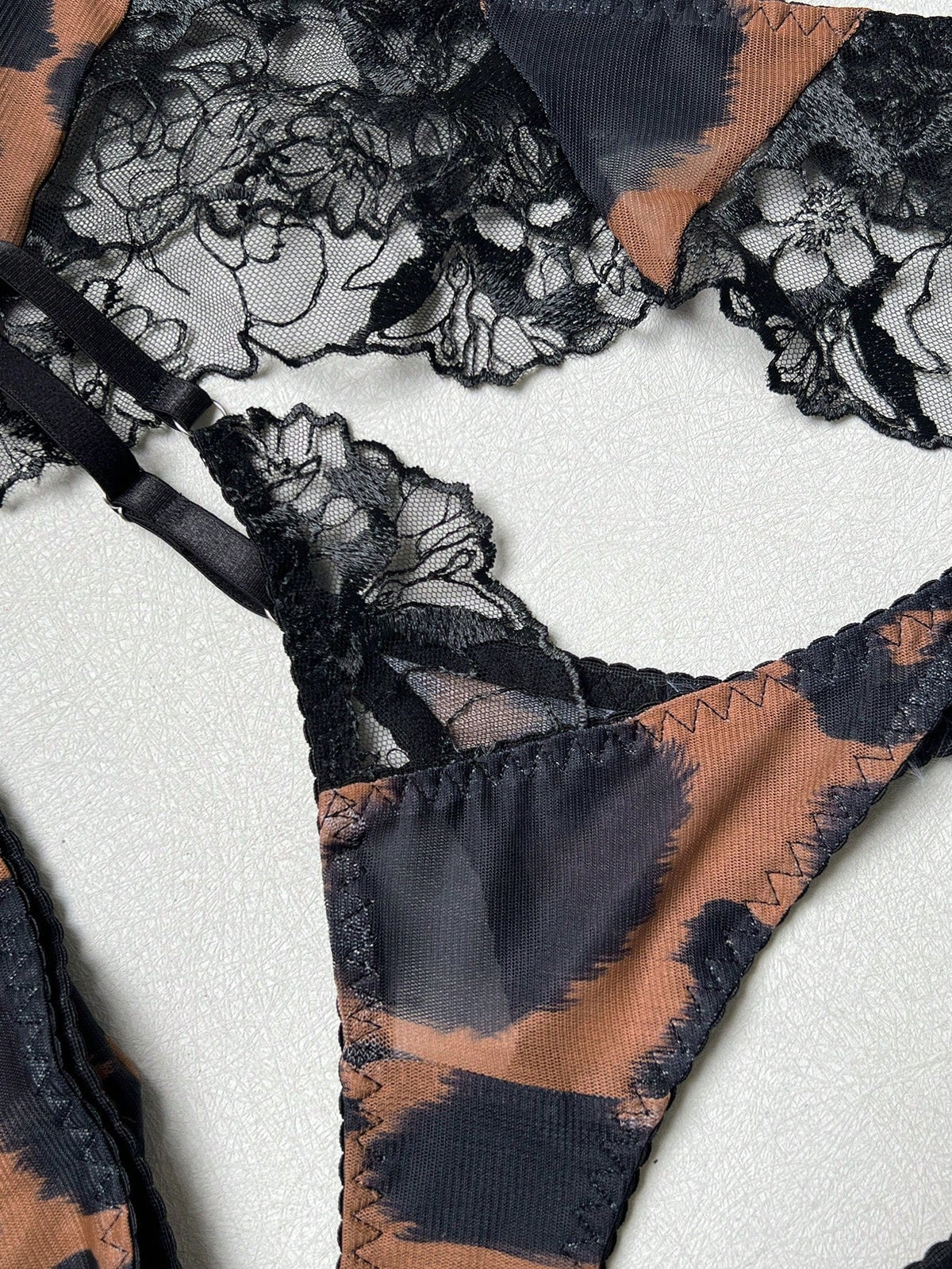 Savanna Noir Embroidered Leopard Lingerie Set