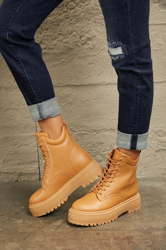 Platform Terrain Combat Boots