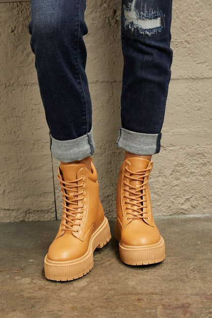 Platform Terrain Combat Boots