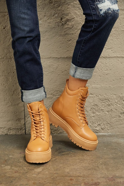 Platform Terrain Combat Boots