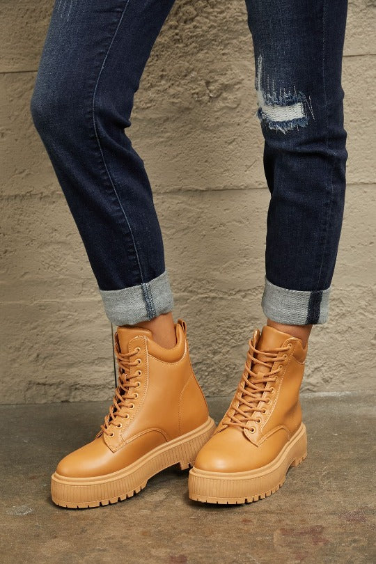 Platform Terrain Combat Boots